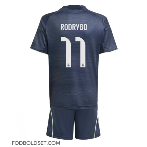 Real Madrid Rodrygo Goes #11 Udebane Trøje Børn 2025-26 Kortærmet (+ Korte bukser)